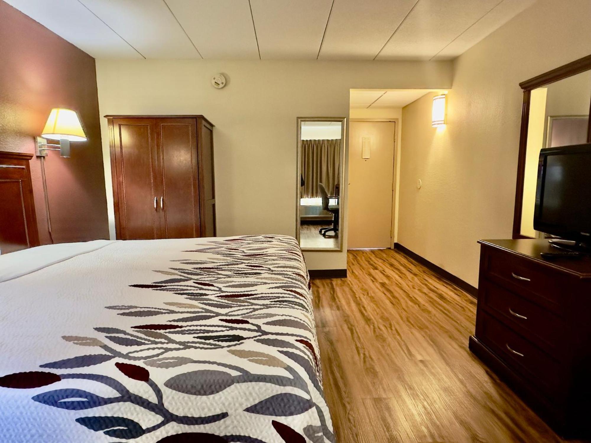 Red Roof Inn Hartford - Vernon Extérieur photo