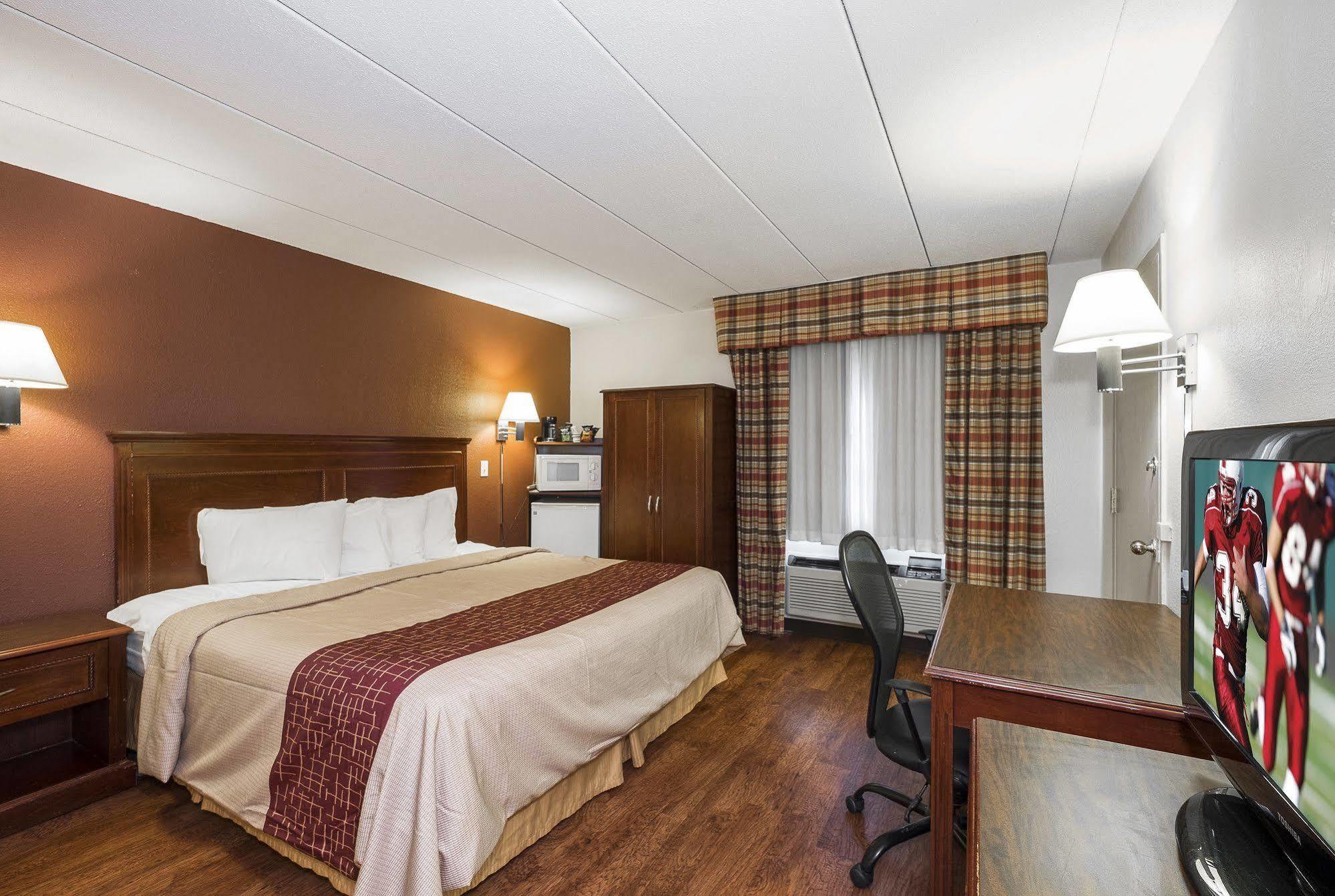 Red Roof Inn Hartford - Vernon Extérieur photo